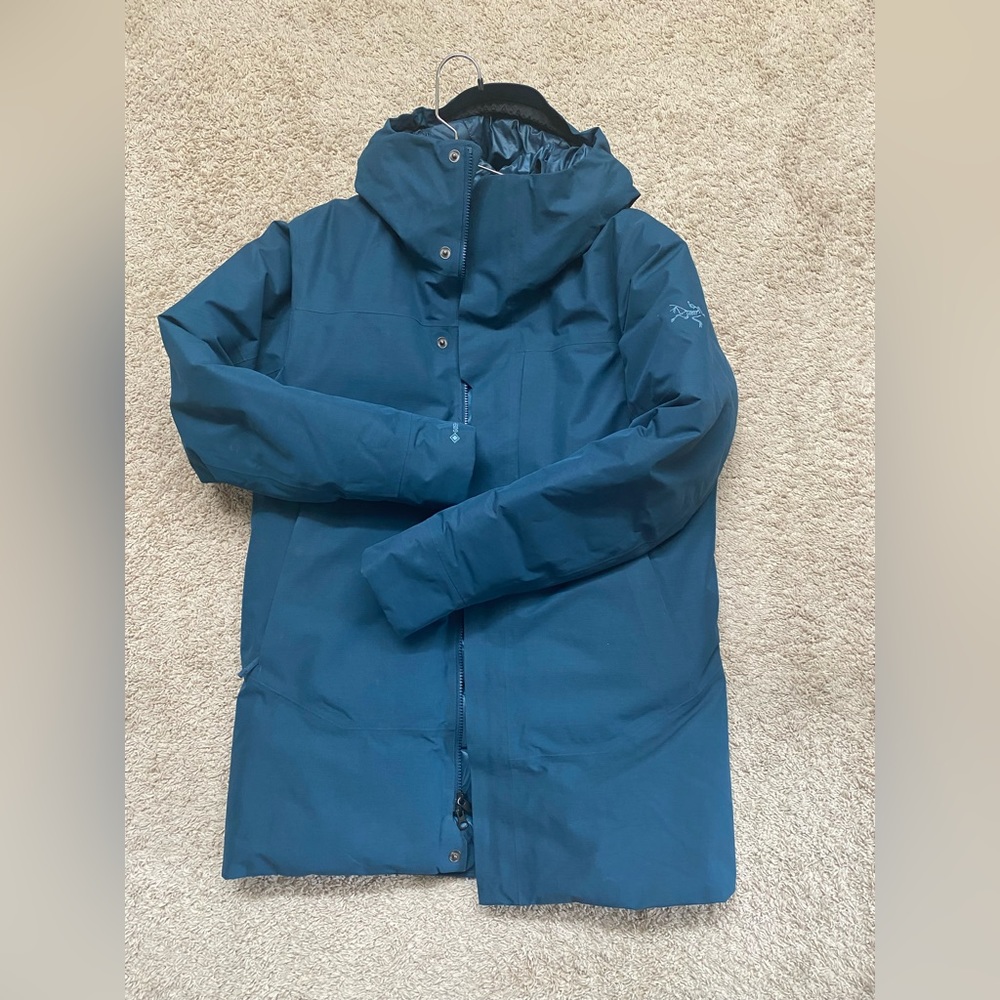 Arc’teryx therme goretex jacket